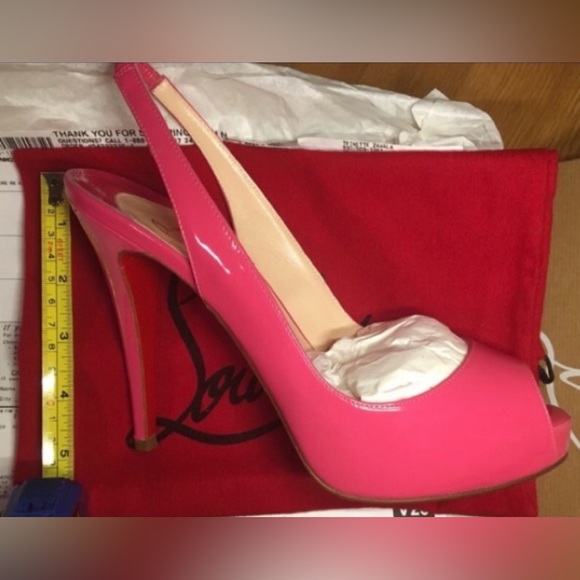 Christian Louboutin NWT Fuchsia Pink Platform Peep Toe Heels💕Price Firm - Picture 2 of 13